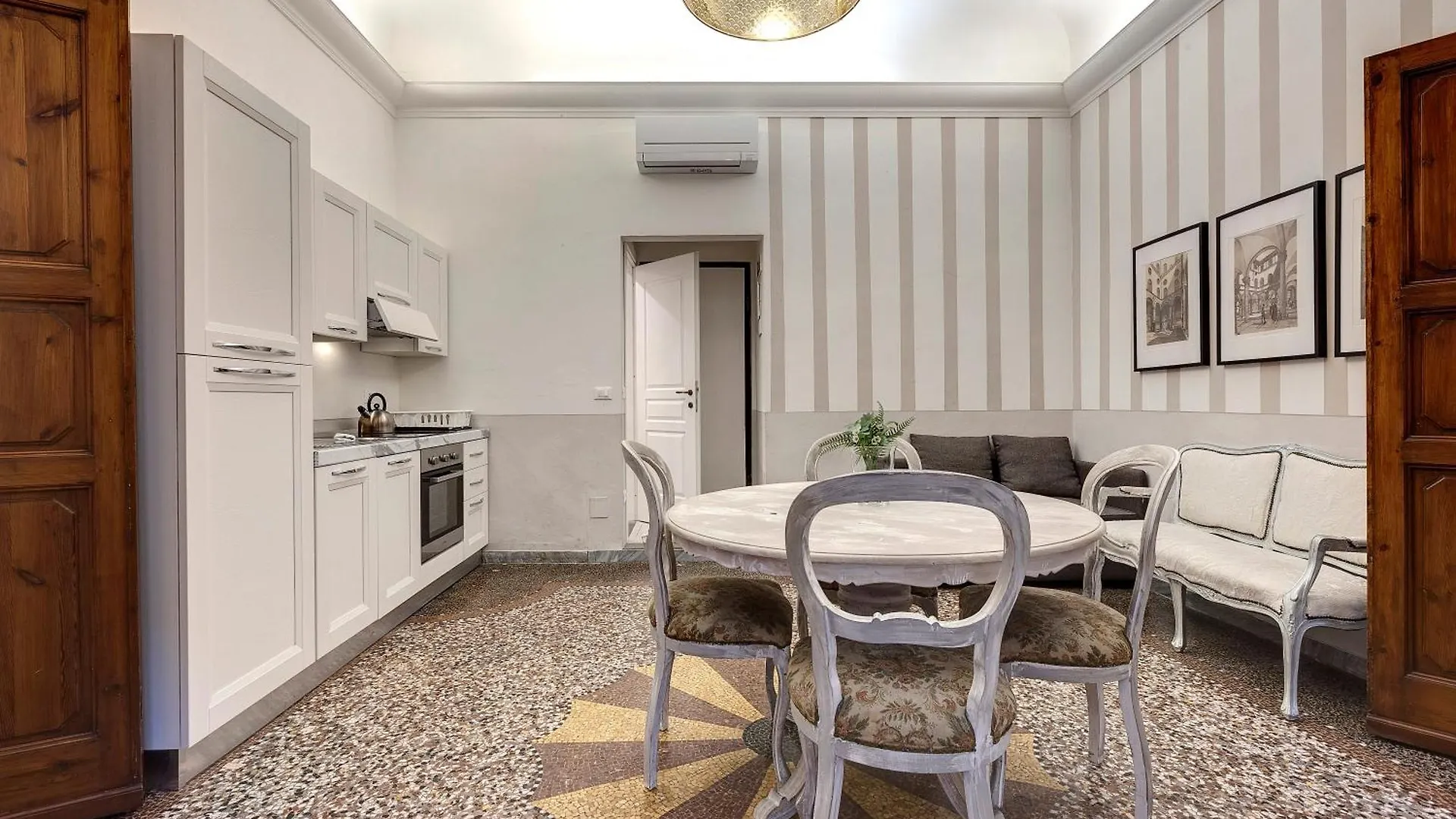 Proconsolo 9S Apartment Florence