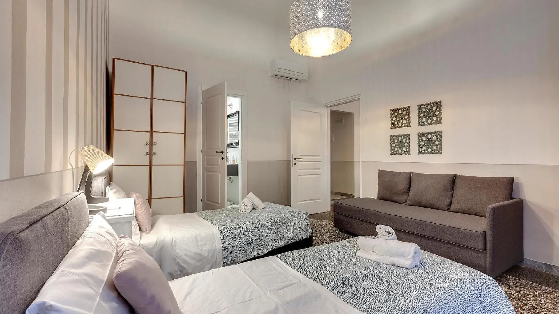 Proconsolo 9S Apartment Florence