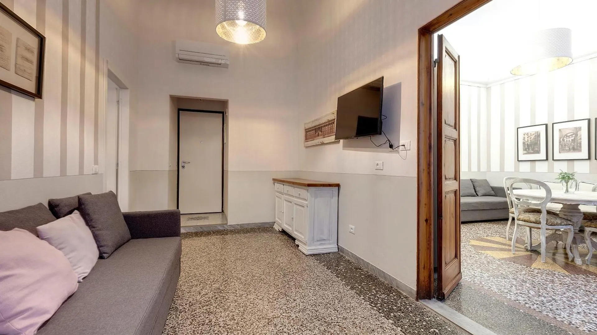 Proconsolo 9S Apartment Florence
